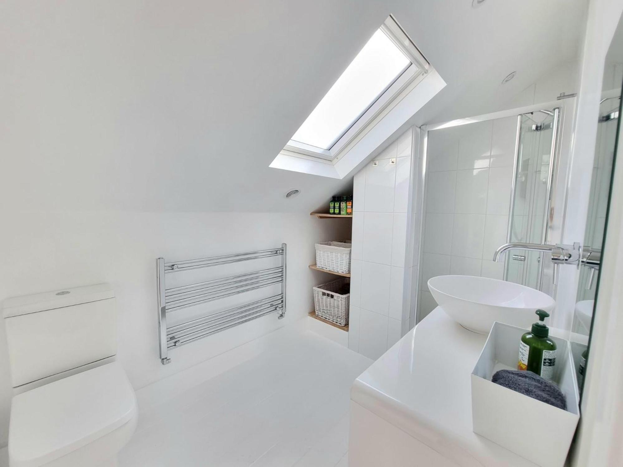 West Hill Retreat Seaview Balcony Chic Loft Studio & Free Parking Hastings Exterior foto